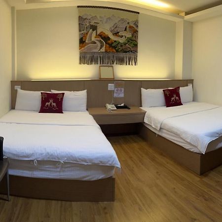 טאימאלי Oriental Hotel מראה חיצוני תמונה
