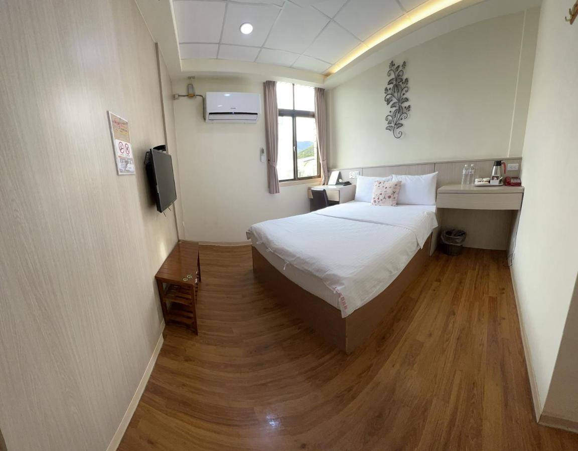 טאימאלי Oriental Hotel מראה חיצוני תמונה