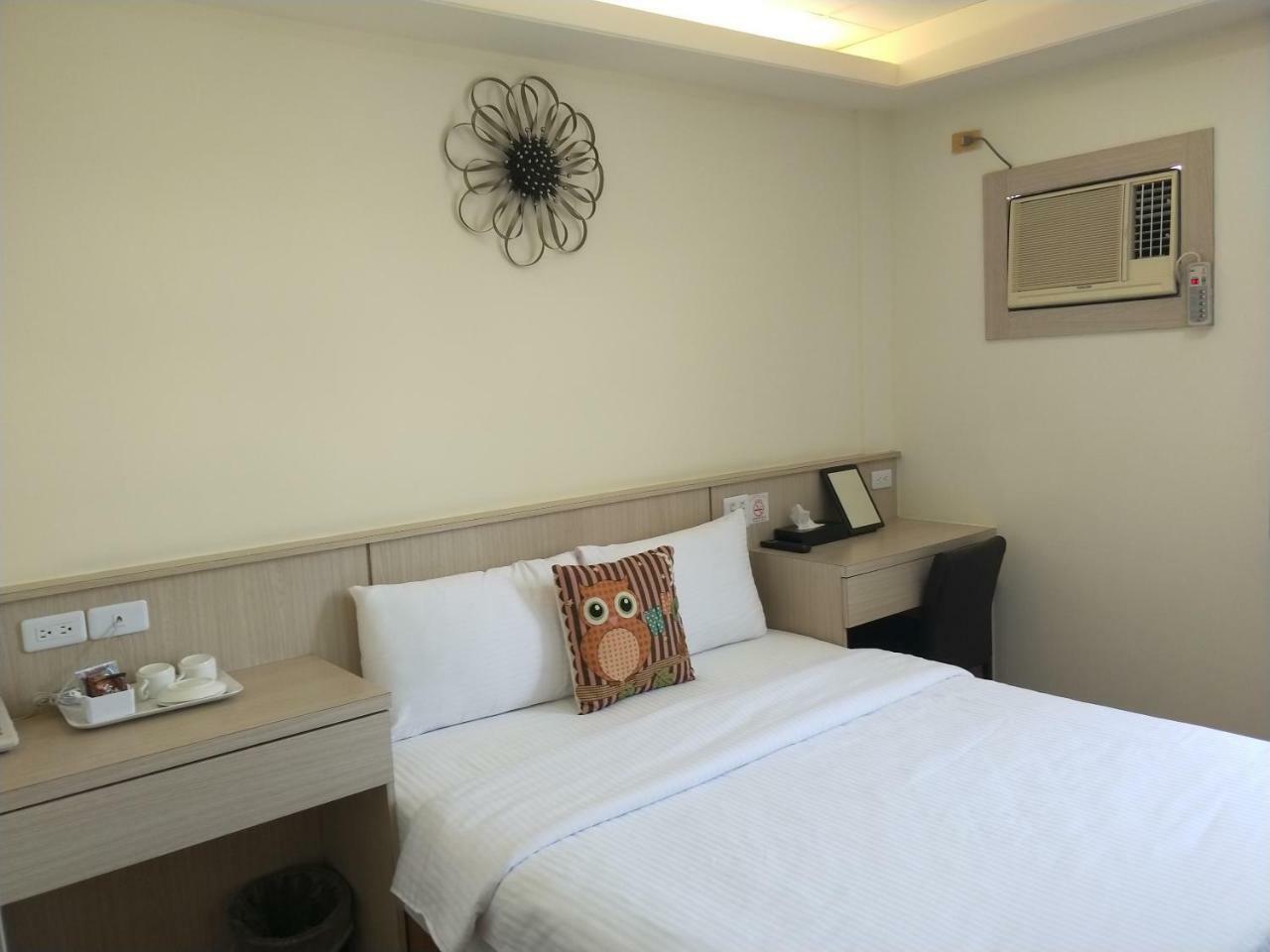 טאימאלי Oriental Hotel מראה חיצוני תמונה