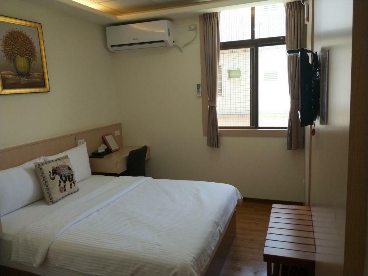 טאימאלי Oriental Hotel מראה חיצוני תמונה
